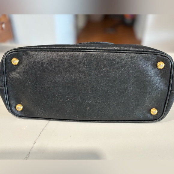 Prada Galleria Saffiano leather bag - Picture 5 of 9